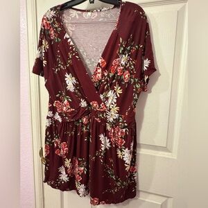Xxl Amazon Floral Burgundy Wrap top